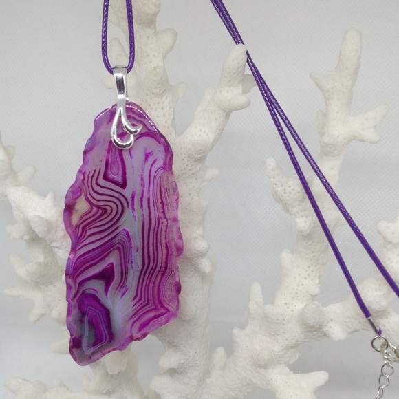 Crazy Lace Agate Necklace on Waxed Cotton Cord - Picture 4 of 12